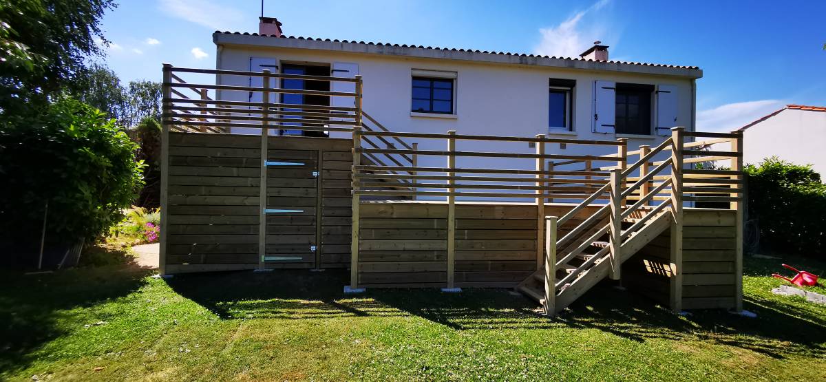 terrasse bois sur pilotis deux niveaux vendée